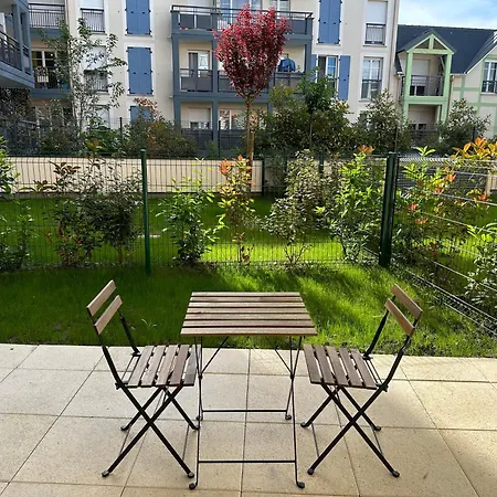 Appartement 2 Pieces Neuf Avec Sont Jardin Prive Franconville  Esterno foto
